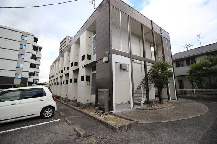 エクレール 2階建