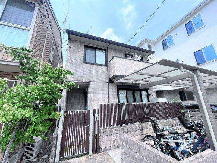 サザン　ウィンドウ　Ｃ 2階建