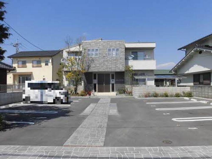 シャーメゾンガーデンズＴａｋｅｄａ　 2階建