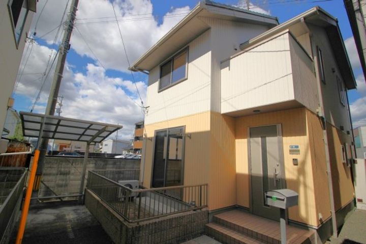 カシーヤ高柳　Ｂ号室