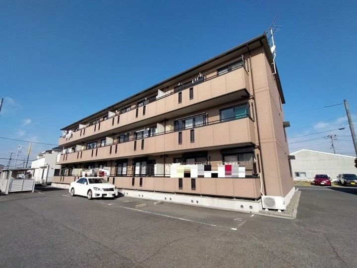 セジュール田中 3階建