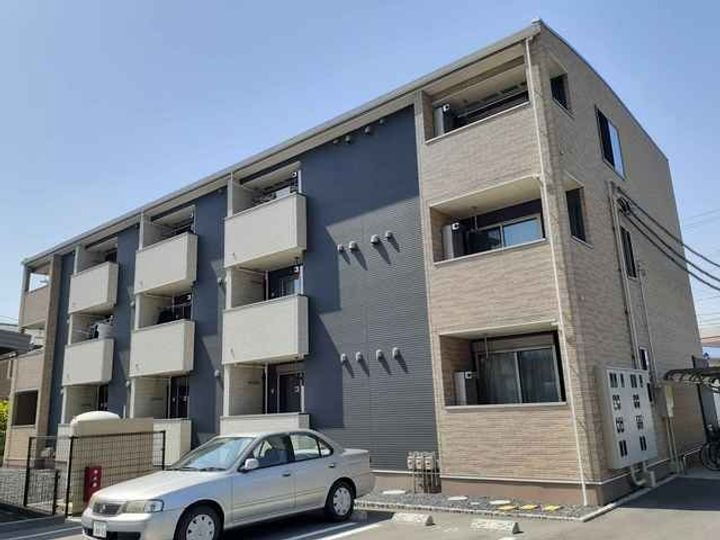 フォルテ高柳 3階建