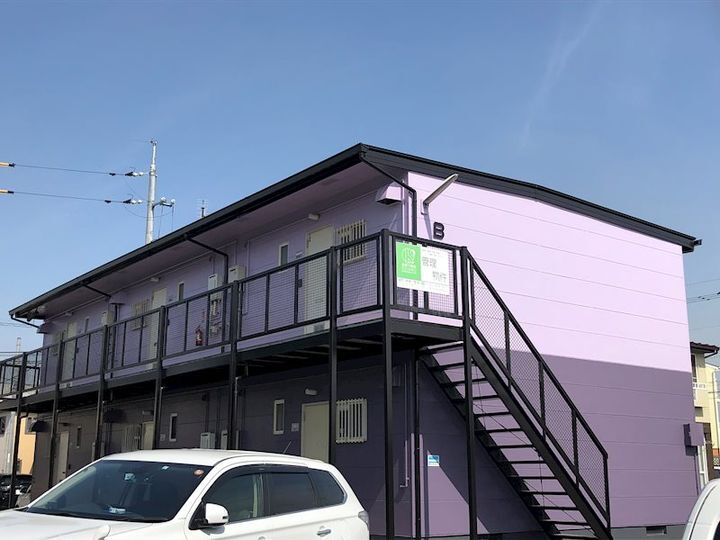 パレスエム　Ｂ棟 2階建