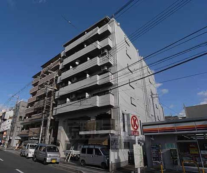 京都府京都市東山区清水４丁目 築35年1ヶ月 7階建