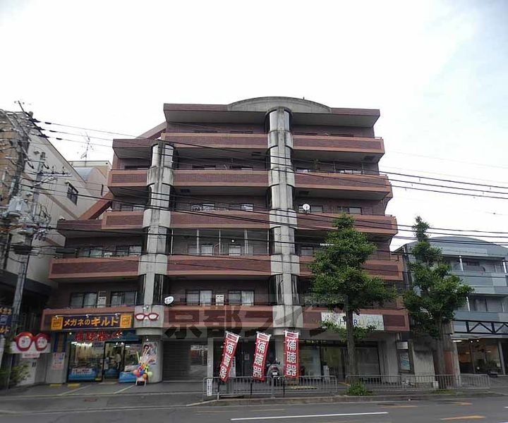 京都府京都市右京区太秦京ノ道町 賃貸マンション