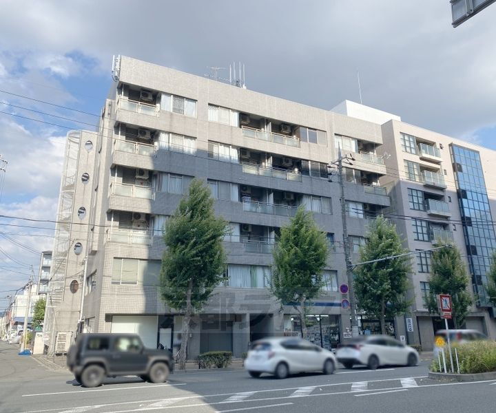 京都府京都市中京区西ノ京下合町 6階建 築38年6ヶ月