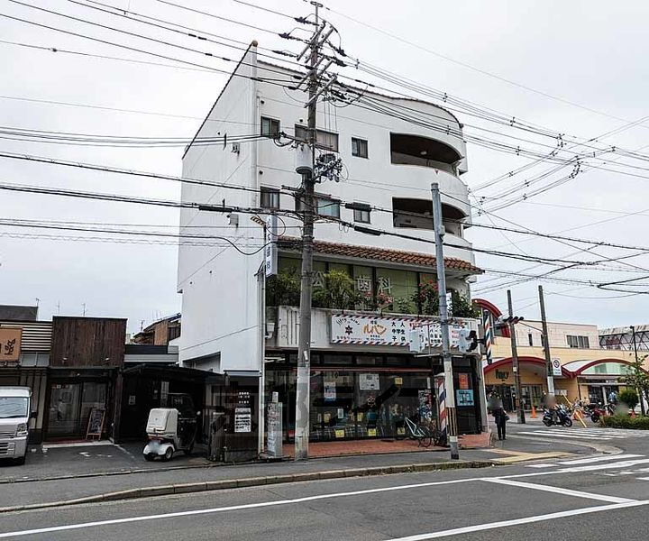 京都府京都市右京区西京極町ノ坪町 賃貸マンション