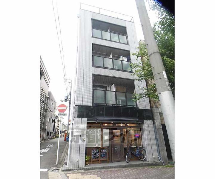 京都府京都市中京区西ノ京南円町 賃貸マンション