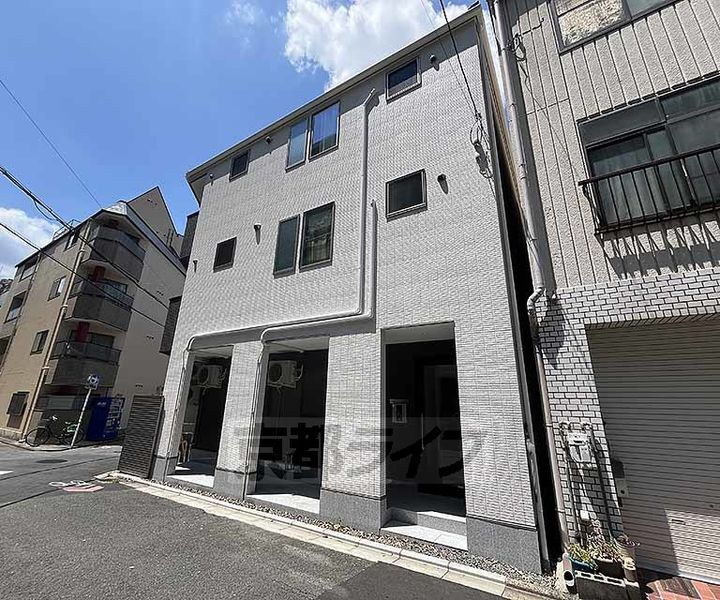 京都府京都市中京区壬生馬場町 賃貸アパート