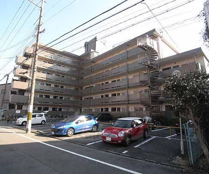 京都府京都市南区吉祥院定成町 賃貸マンション