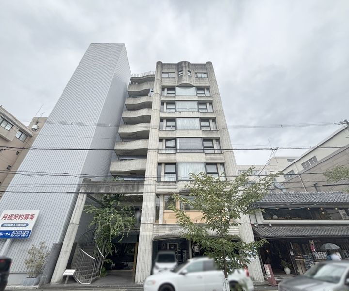 京都府京都市中京区御射山町 賃貸マンション