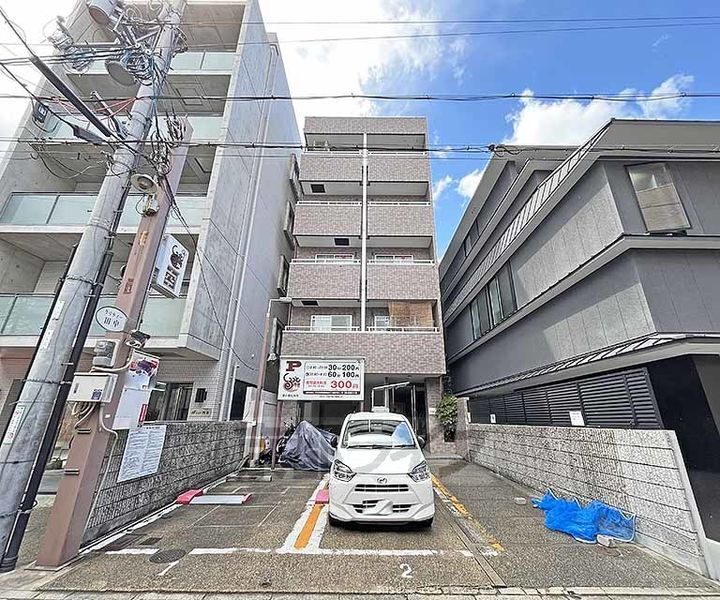 京都府京都市下京区塗師屋町 5階建 築31年