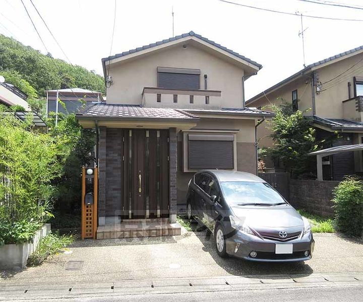 京都府京都市山科区四ノ宮泉水町 賃貸一戸建て
