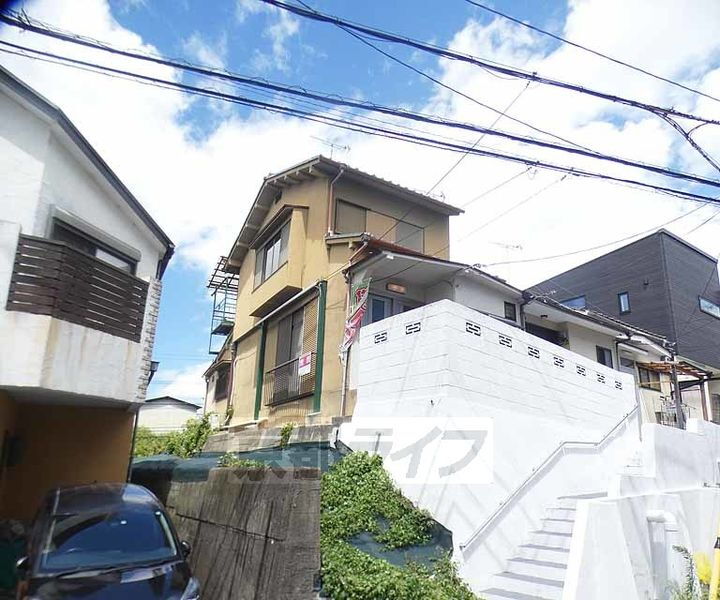 京都府京都市右京区太秦青木ケ原町 賃貸一戸建て