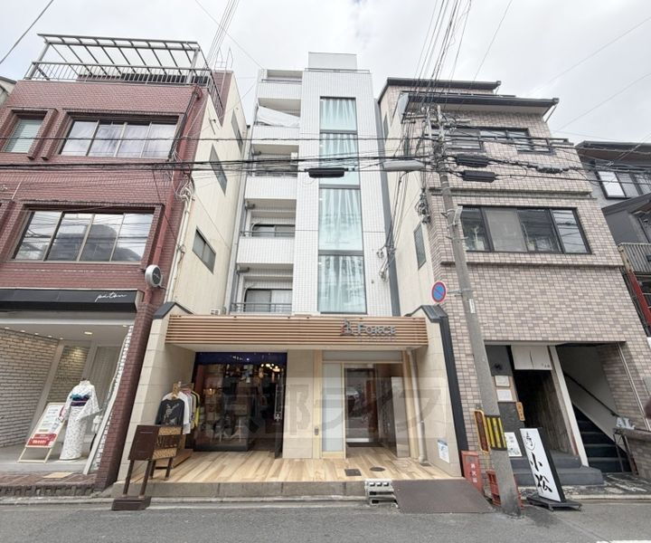 京都府京都市中京区高宮町 6階建 築39年5ヶ月