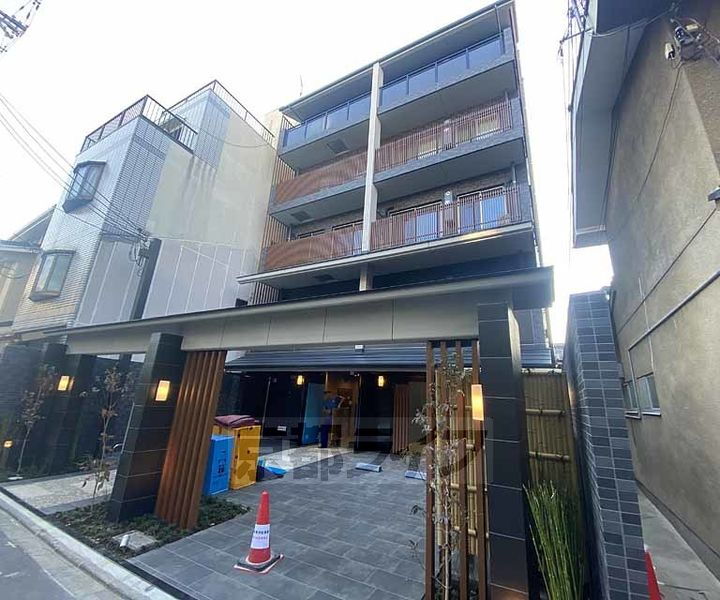 京都府京都市下京区葛籠屋町 賃貸マンション