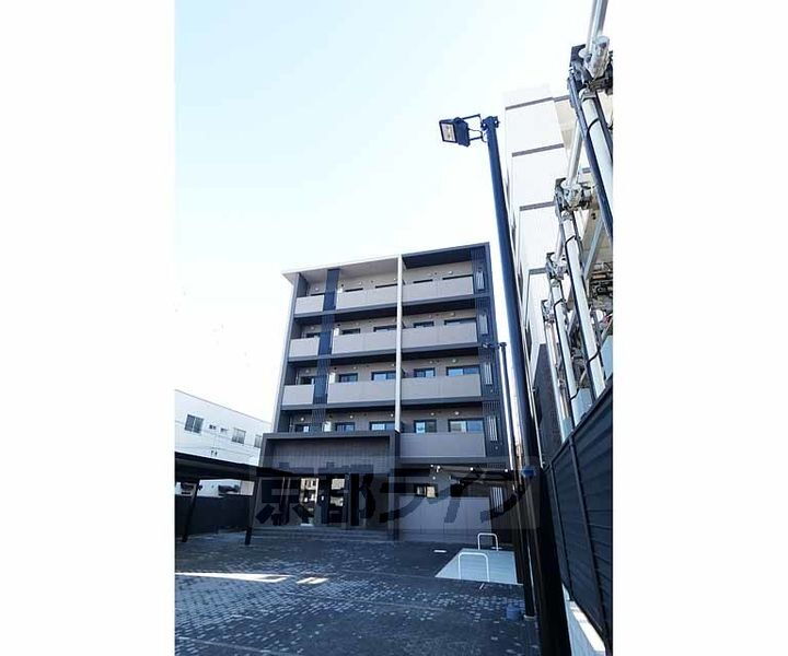 京都府京都市南区上鳥羽堀子町 賃貸マンション