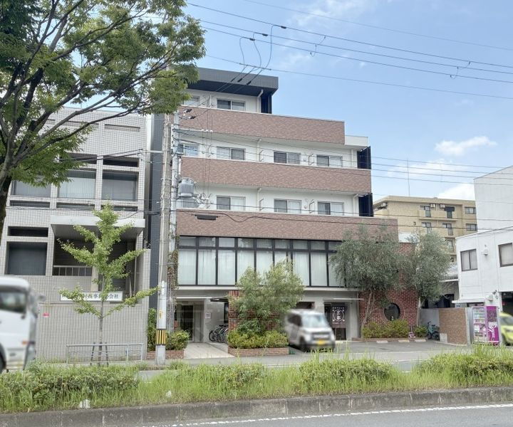 京都府京都市右京区西院西田町 5階建 築9年6ヶ月
