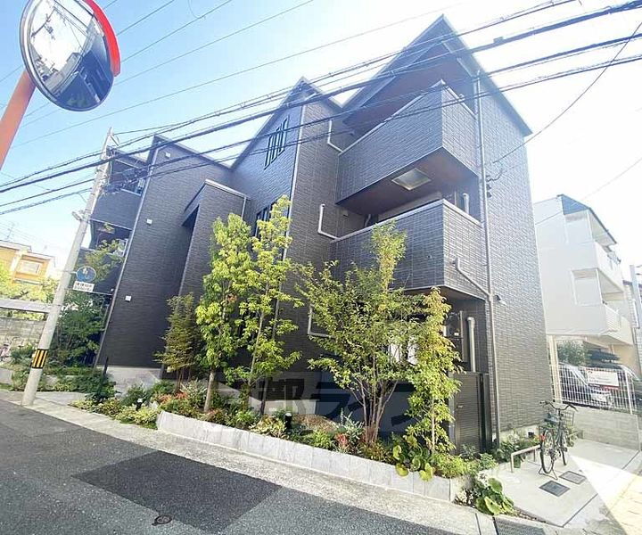 京都府京都市右京区太秦多藪町 賃貸マンション