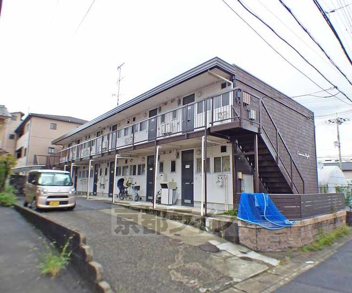 川村ハイツ 2階建