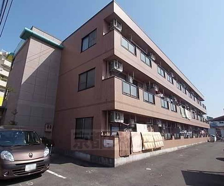 京都府京都市南区久世上久世町 3階建 築28年8ヶ月
