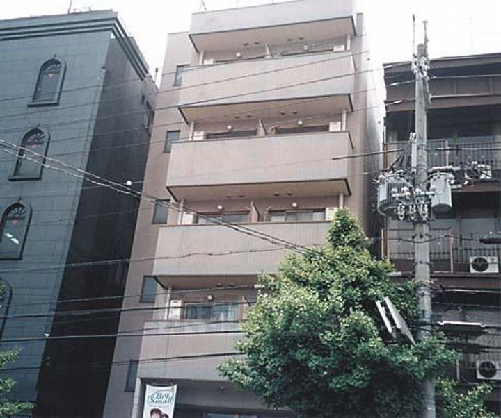 京都府京都市中京区西ノ京伯楽町 6階建 築29年5ヶ月