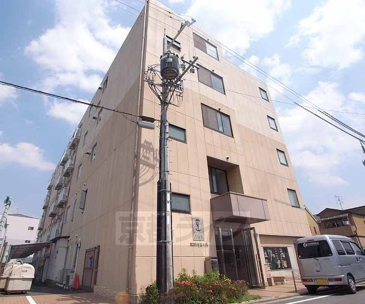 京都府京都市南区吉祥院内河原町 5階建