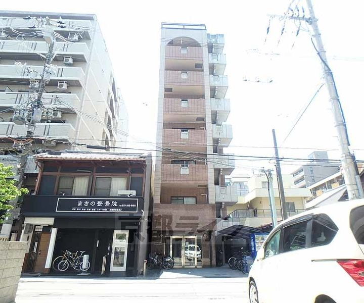 京都府京都市下京区松原中之町 8階建 築26年4ヶ月