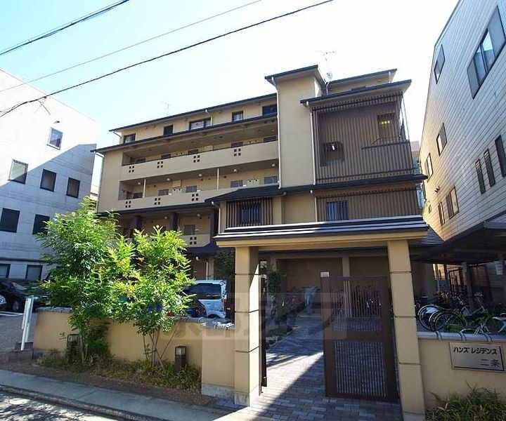 京都府京都市中京区西ノ京北聖町 5階建 築15年10ヶ月