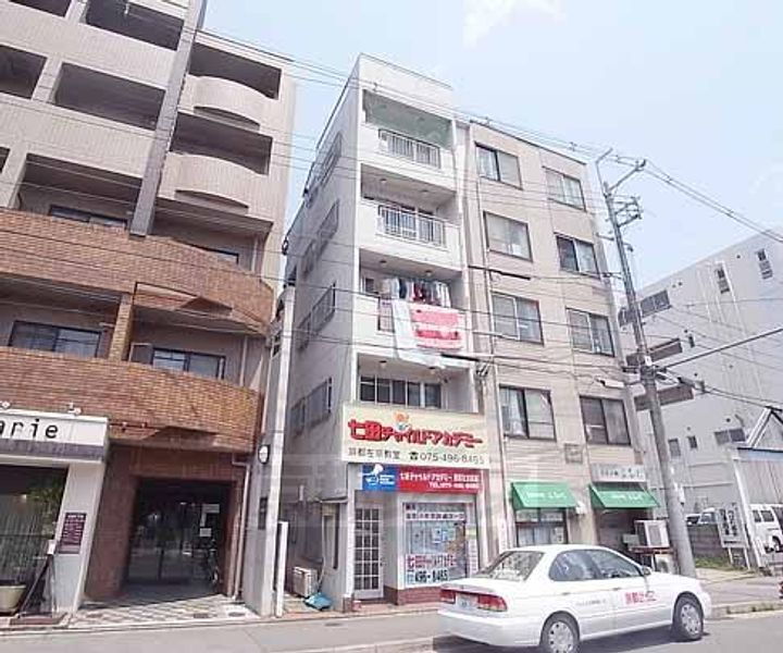 京都府京都市左京区一乗寺地蔵本町 5階建 築41年3ヶ月