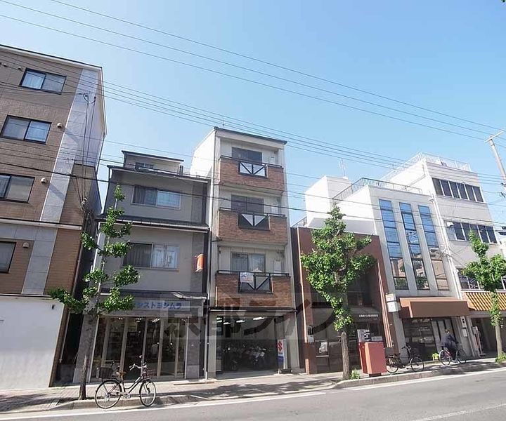 京都府京都市中京区西ノ京職司町 4階建