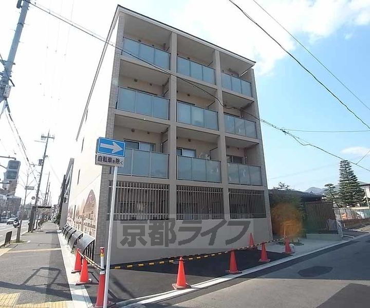 京都府京都市右京区花園藪ノ下町 4階建 築5年3ヶ月