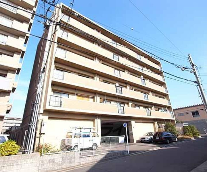 プレミール城陽