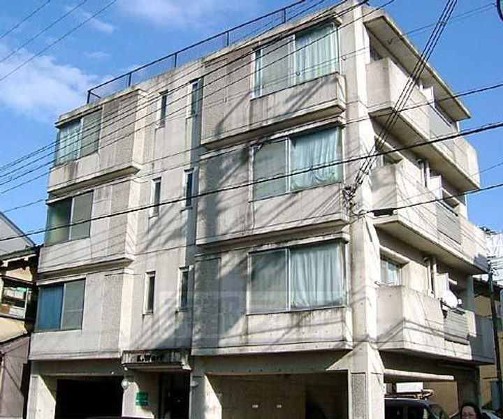 京都府京都市中京区壬生松原町 4階建