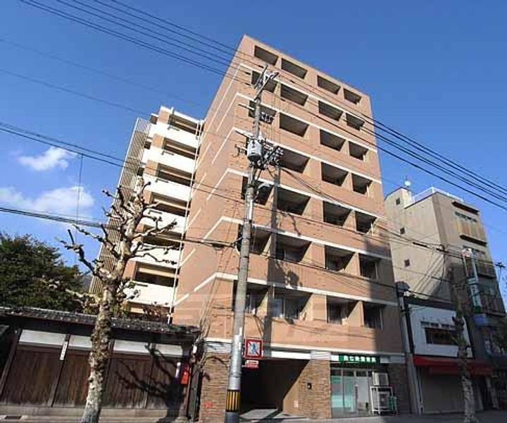 京都府京都市下京区西七条中野町 8階建 築18年