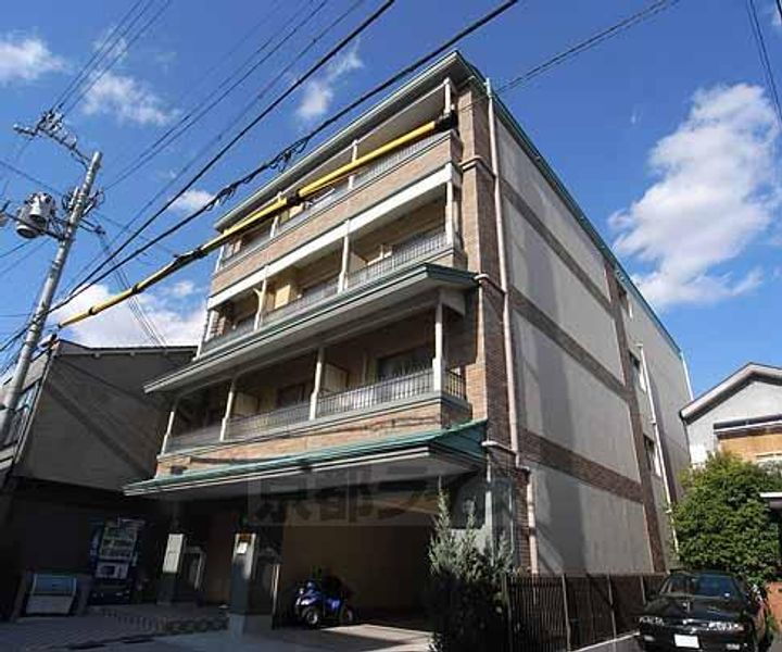 京都府京都市下京区西新屋敷上之町 4階建