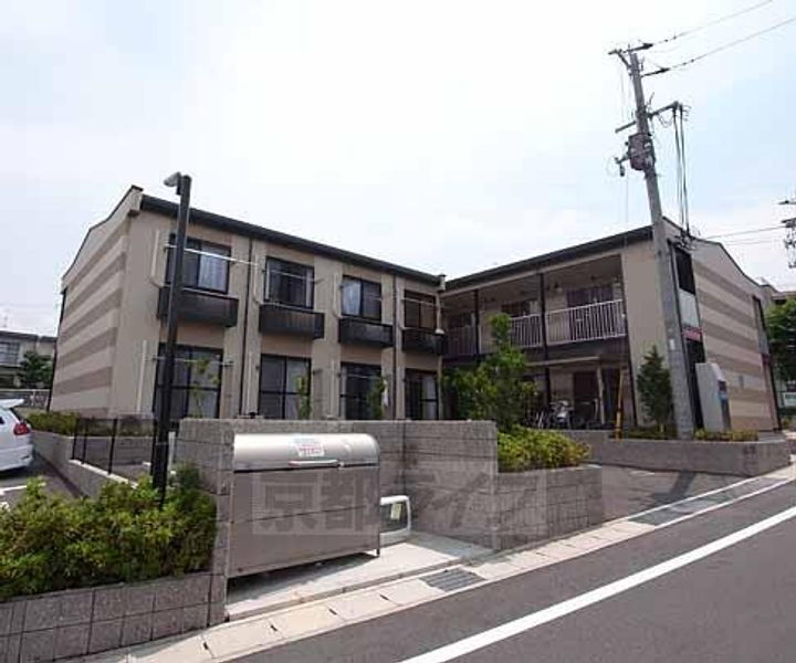 レオパレスＴｏｍｏＮａⅡ 2階建