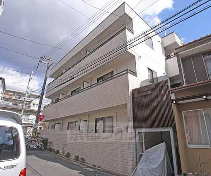 京都府京都市左京区田中西浦町 3階建 築30年5ヶ月