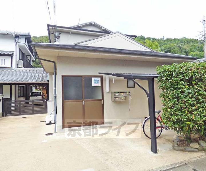 京都府京都市左京区松ケ崎東町 2階建 築26年5ヶ月