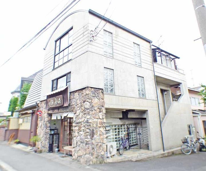 京都府京都市左京区浄土寺上南田町 3階建 築34年3ヶ月