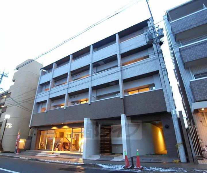 京都府京都市北区大宮北林町 4階建 築10年5ヶ月