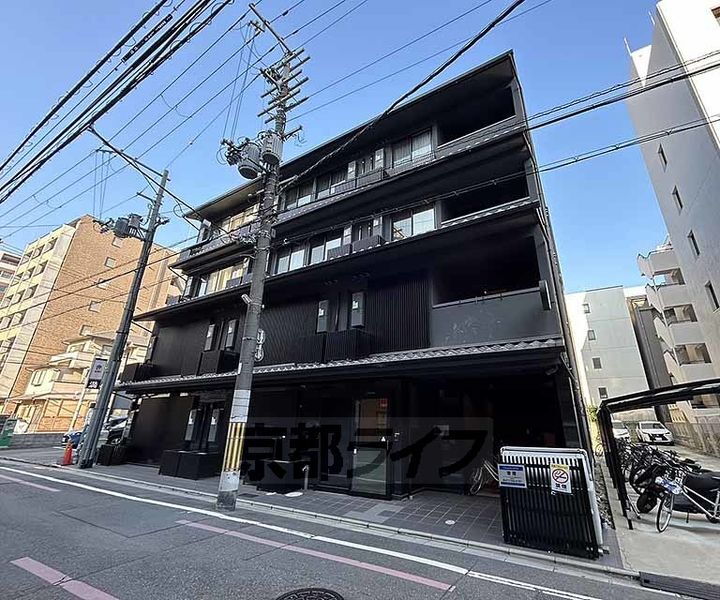京都府京都市下京区坂東屋町 4階建 築8年
