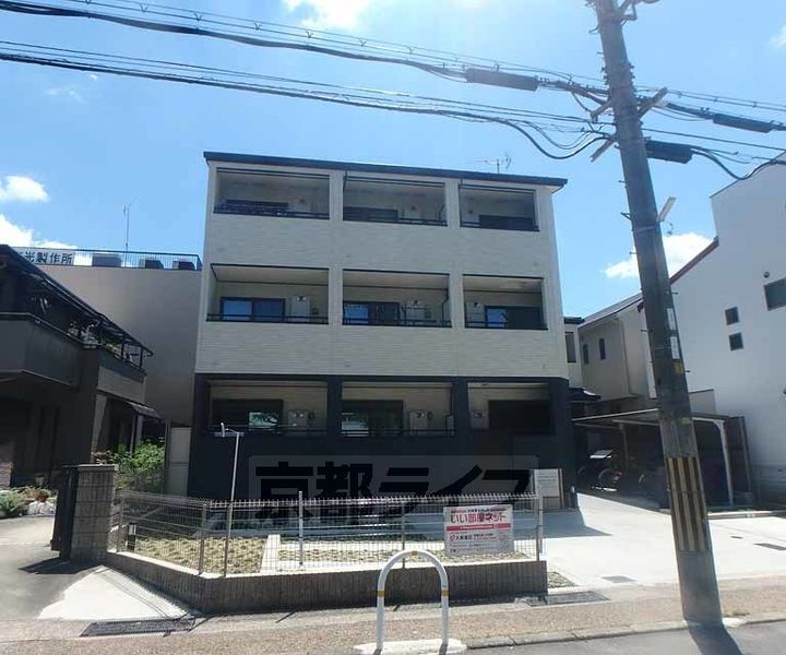 京都府宇治市小倉町 3階建 築7年6ヶ月