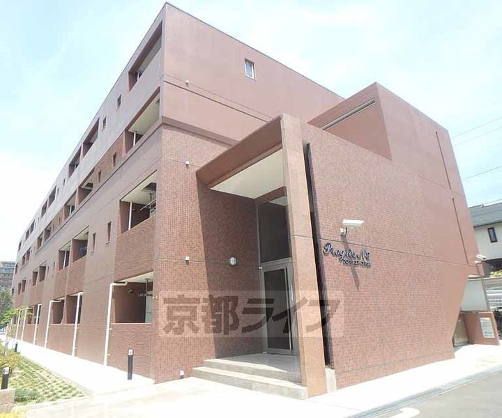 大阪府枚方市津田南町２丁目 4階建