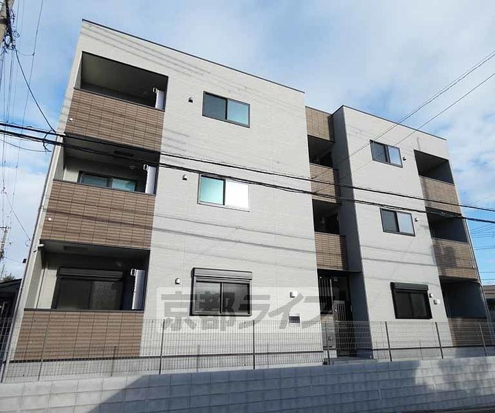 京都府京都市伏見区納所町 賃貸アパート