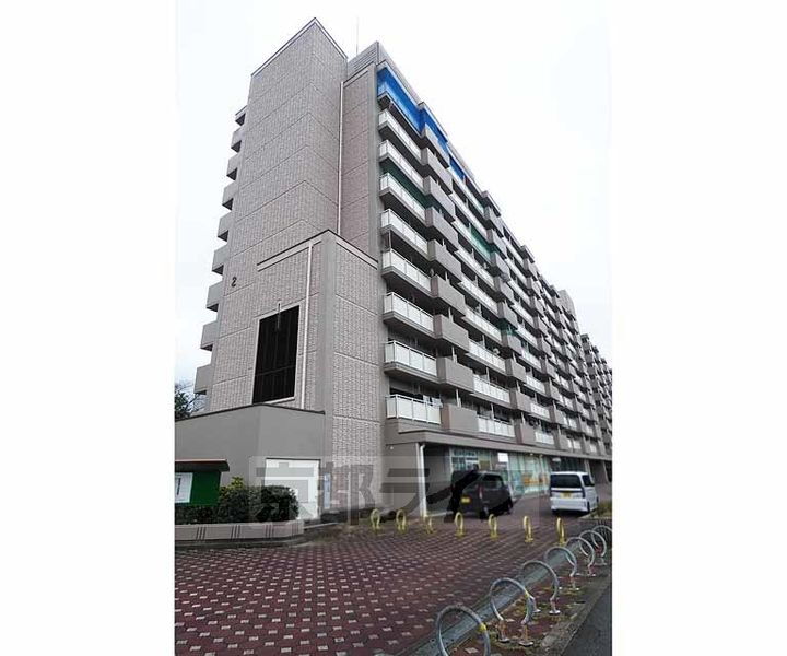 京都府京都市南区東九条南烏丸町 賃貸マンション