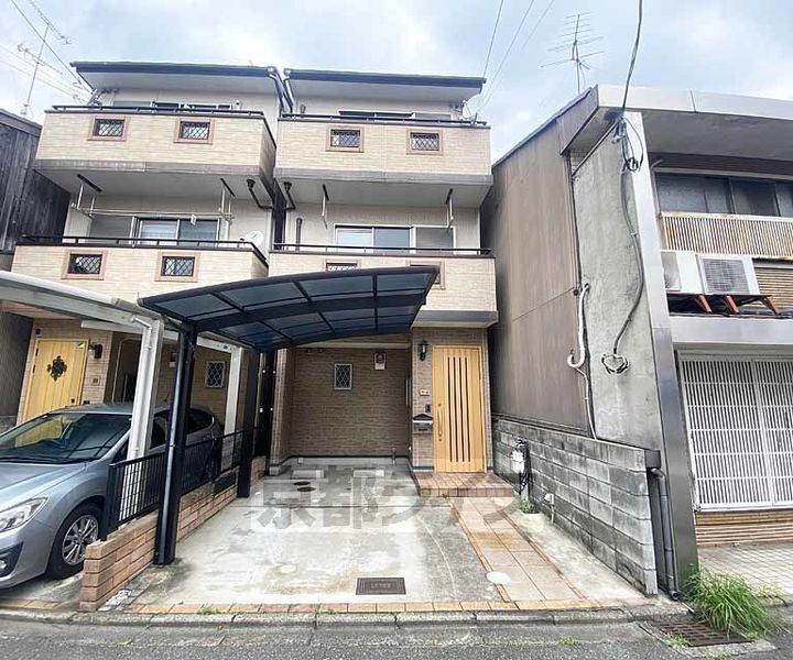 京都府京都市中京区壬生東大竹町 3階建 築18年10ヶ月