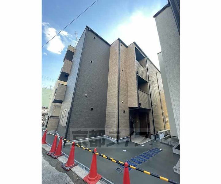 京都府京都市南区西九条唐戸町 賃貸アパート