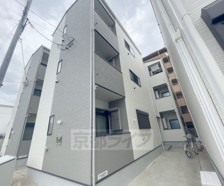 京都府京都市下京区屋形町 賃貸アパート