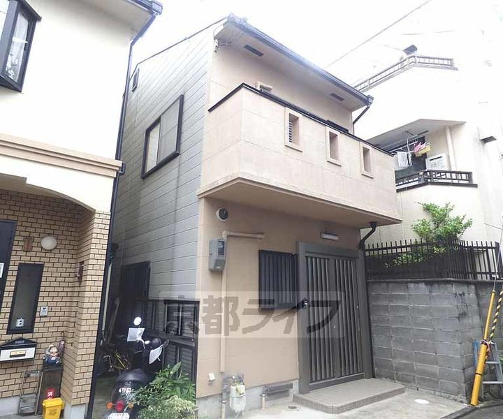 京都府京都市上京区室町頭町 2階建 築28年1ヶ月